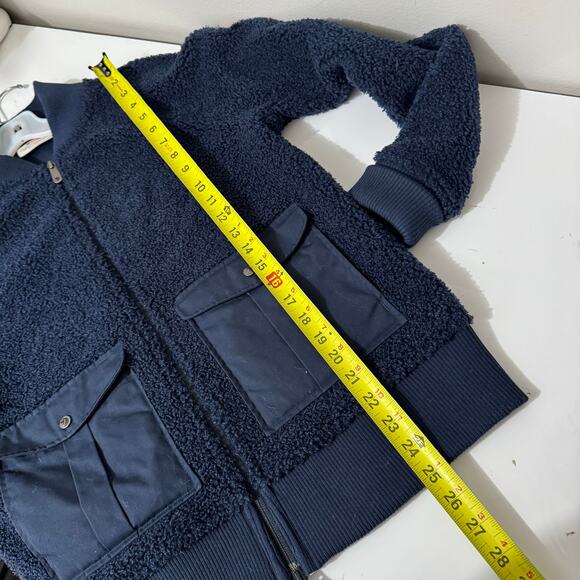 Fjallraven Women's Navy Jacket - Picture 7 of 11